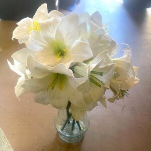 Artificial flowers
